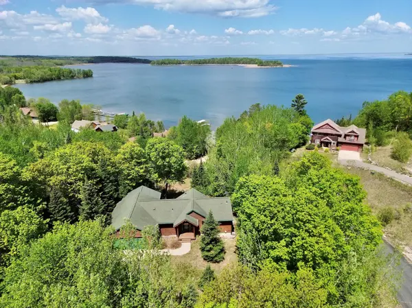 6851 N View Drive NW, Walker, MN 56484