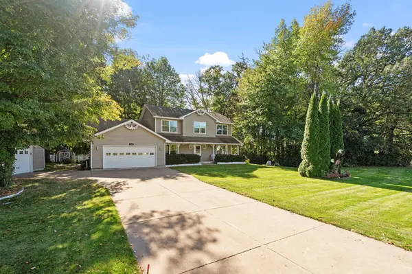6543 Goodwin LN, Wyoming, MN 55092