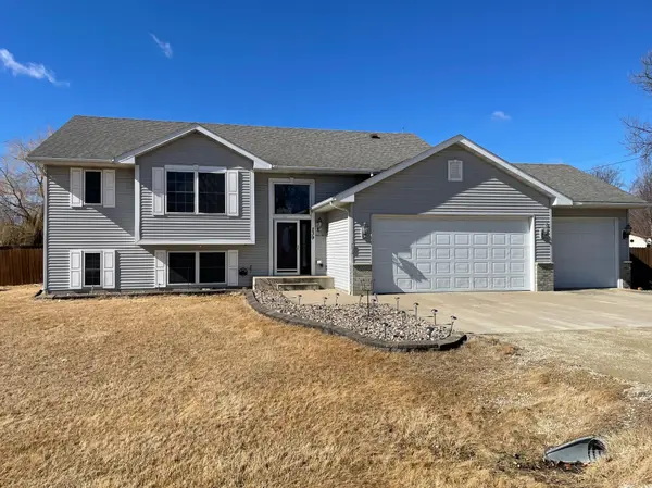 239 Pleasant ST,  Dexter,  MN 55926