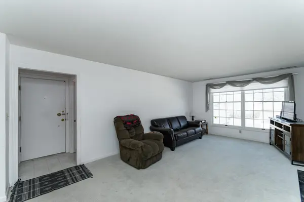 2053 Carriage DR SW #2053E, Rochester, MN 55902