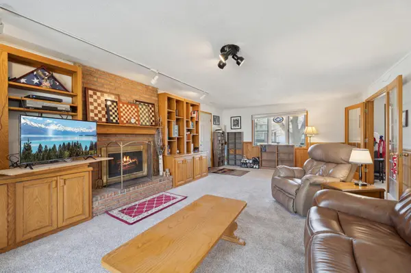 3200 E 126th ST, Burnsville, MN 55337