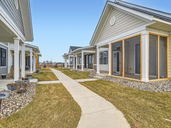 5121 216th ST W, Farmington, MN 55024