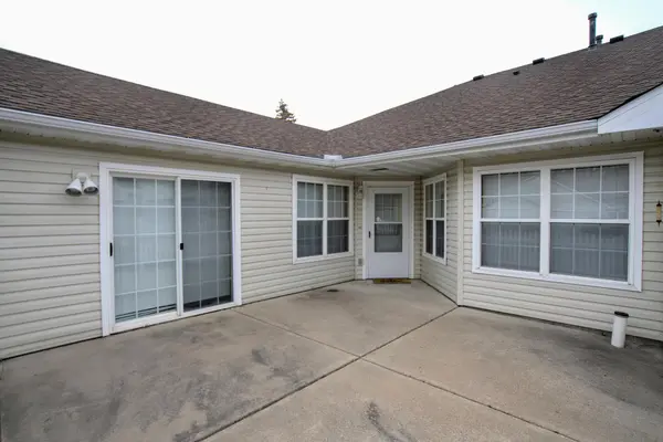 19163 Jackson CT NW, Elk River, MN 55330