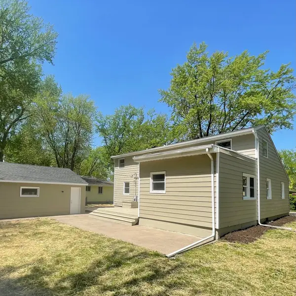630 Cheryl ST NE, Fridley, MN 55432