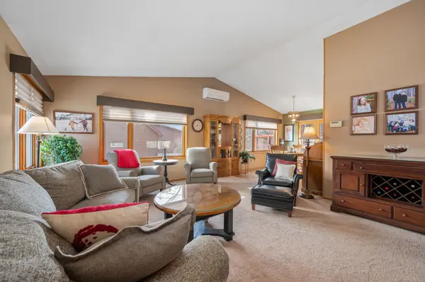 1105 NE 5th AVE, Grand Rapids, MN 55744