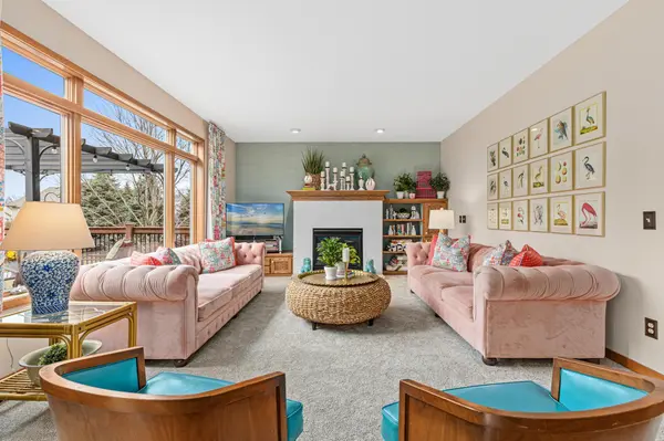 2104 Veterans Memorial BLVD NW, Andover, MN 55304