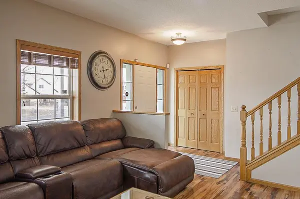 824 Wollak WAY, Sauk Rapids, MN 56379