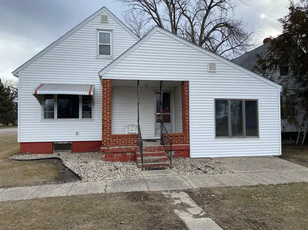 400 1st ST W,  Chokio,  MN 56221