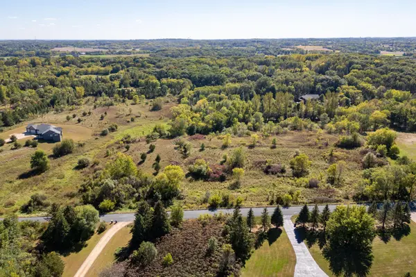 9705 230th ST E, Lakeville, MN 55044