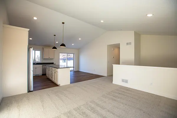 4668 381st TRL, North Branch, MN 55056