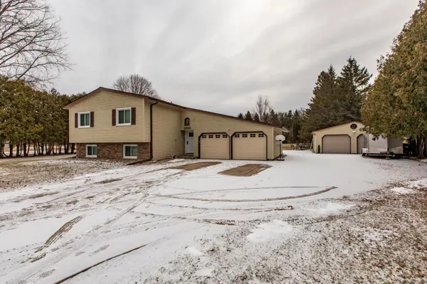 5332 Logan ST SE, Rochester, MN 55904