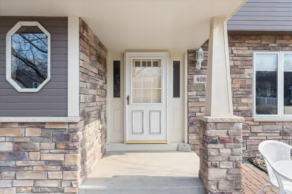 4088 Parkway Ponds LN, White Bear Twp, MN 55110