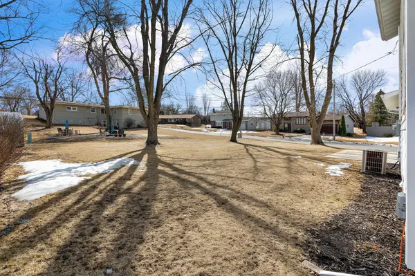 1302 Foothill BLVD, Albert Lea, MN 56007