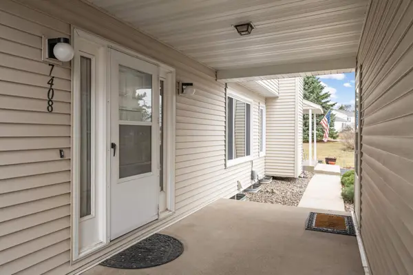 7408 Landau Curve, Bloomington, MN 55438