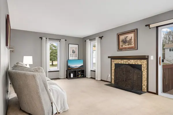 7408 Landau Curve, Bloomington, MN 55438