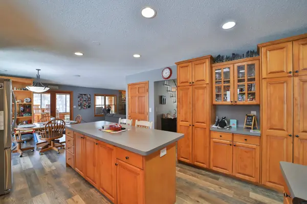 8403 Red Pine CIR, Baxter, MN 56425