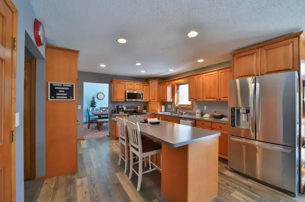 8403 Red Pine CIR, Baxter, MN 56425