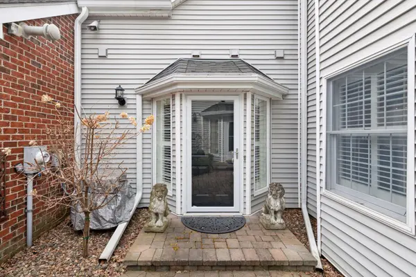 4610 France AVE S, Edina, MN 55410