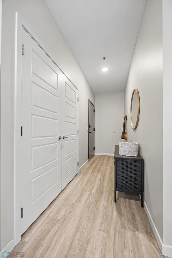 360 32nd AVE W #513, West Fargo, ND 58078