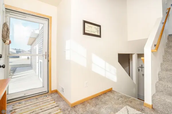 2415 8th CT W, Fargo, ND 58078