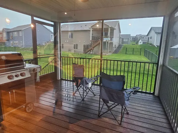 1774 Brandt DR NE, Byron, MN 55920