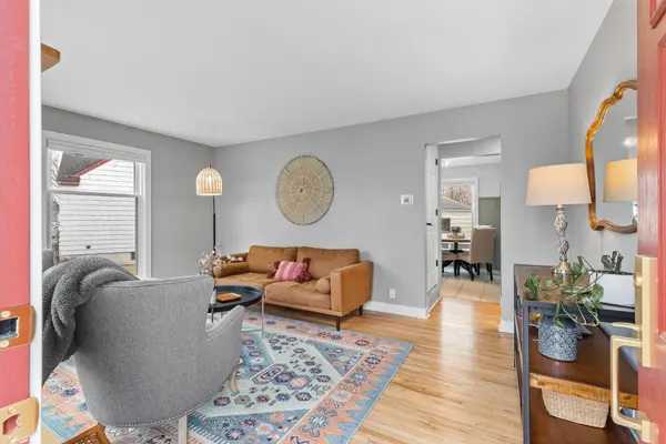 2924 Texa Tonka AVE, Saint Louis Park, MN 55426