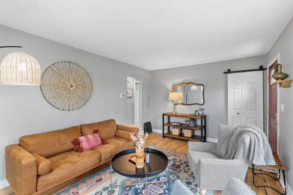 2924 Texa Tonka AVE, Saint Louis Park, MN 55426