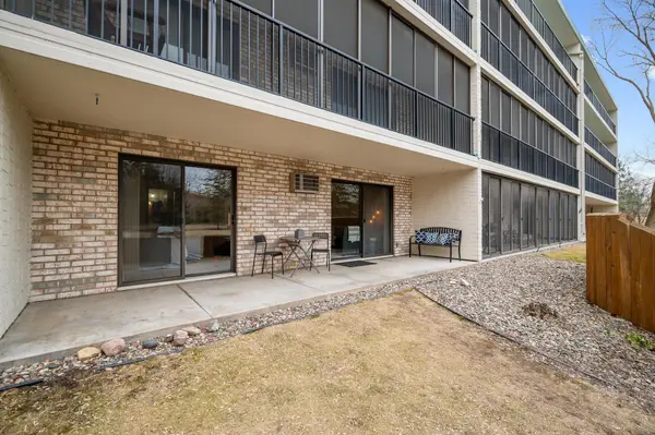 10531 Cedar Lake RD #205, Minnetonka, MN 55305