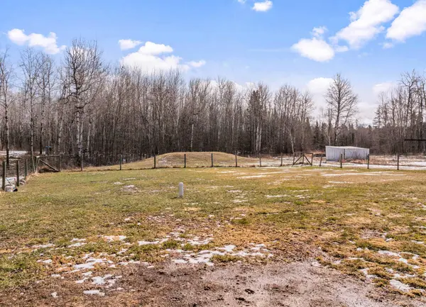45372 Scenic HWY, Bovey, MN 55709