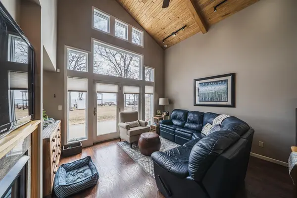 46300 Marin Bay LOOP, Perham, MN 56573
