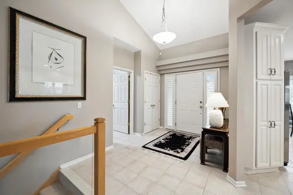 10332 Hennepin Town RD, Eden Prairie, MN 55347