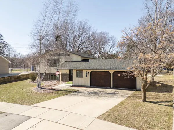 411 17 1/2 ST SE, Rochester, MN 55904