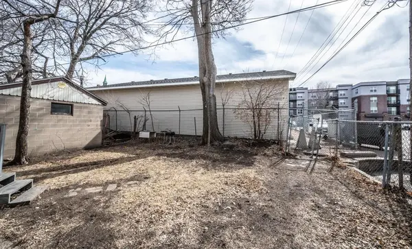 615 E 19th ST, Minneapolis, MN 55404