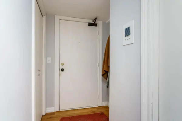 709 Portland AVE #6, Saint Paul, MN 55104