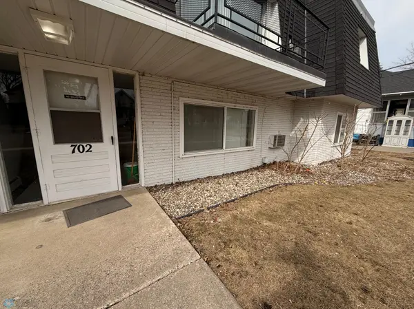 702 Oak ST N ##D, Fargo, ND 58102