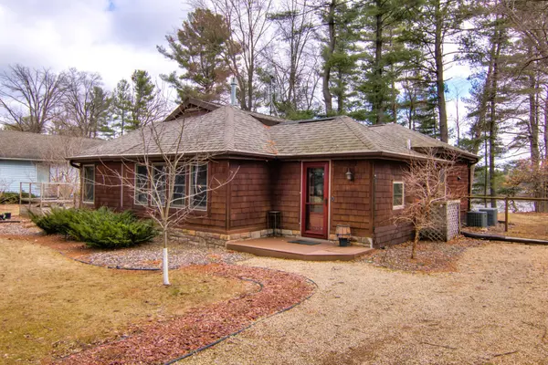 E5486 770th AVE, Menomonie, WI 54751