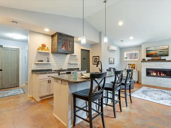 7336 Navaho TRL, Breezy Point, MN 56472
