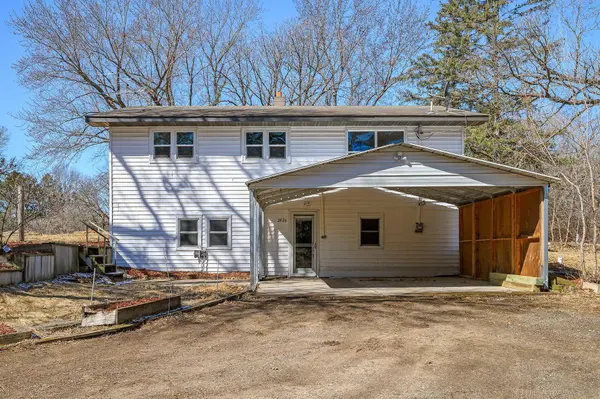 32826 Heather ST NW, Cambridge, MN 55008