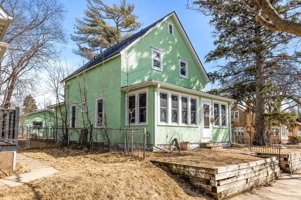 3002 Upton AVE N, Minneapolis, MN 55411