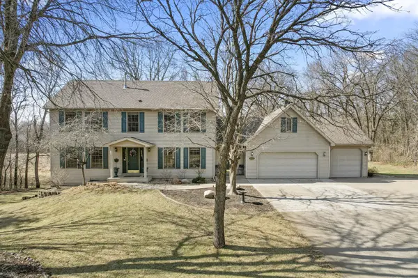2737 174th LN NW, Andover, MN 55304