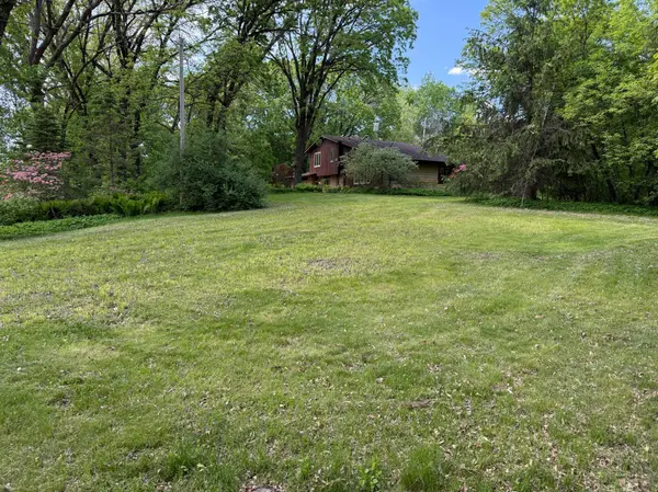 2087 352nd AVE NE, Cambridge, MN 55008