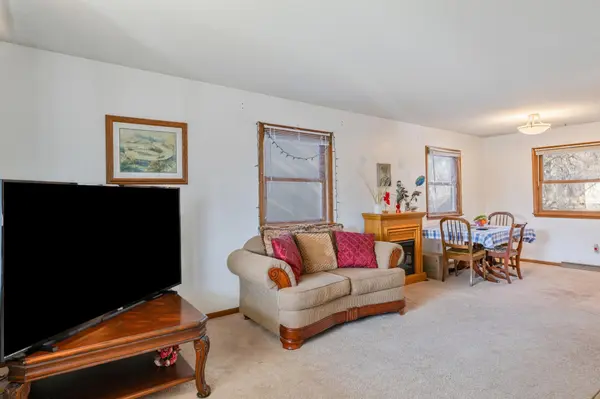 1590 Clarence ST, Saint Paul, MN 55106