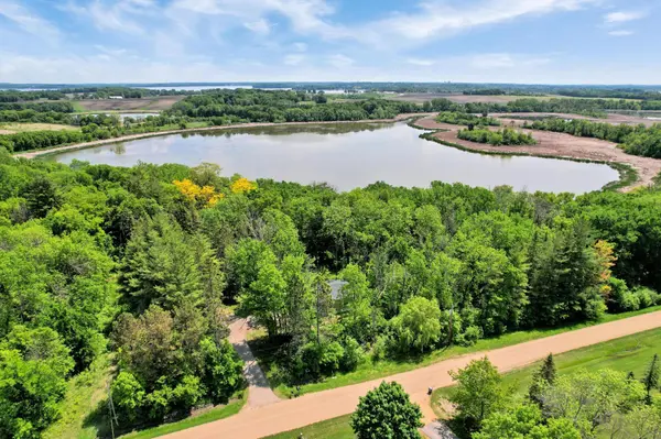 7325 Polk AVE, Waconia, MN 55387