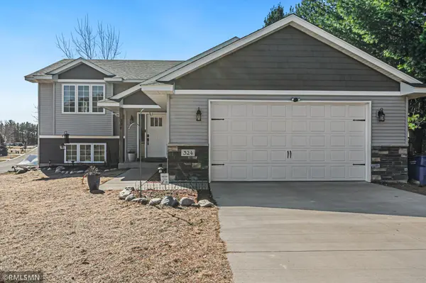 324 Blue Spruce LN, Somerset, WI 54025