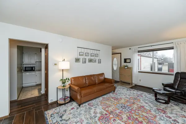 1601 Meadow CIR SE, Rochester, MN 55904