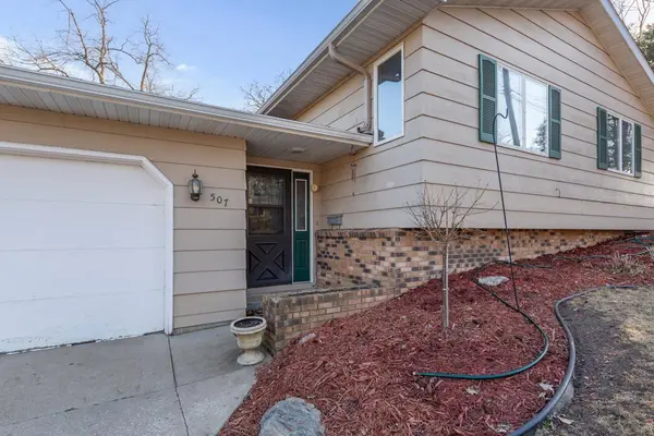 507 Main ST W, Waterville, MN 56096