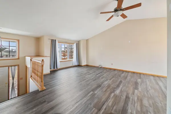 812 Jack Pine CT, Somerset, WI 54025