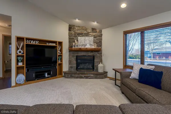 151 Goodyear AVE, Mankato, MN 56001