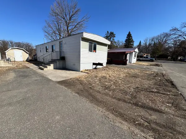10610 Berglund AVE #20, Chisago City, MN 55013