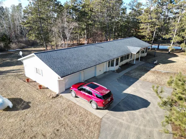 12502 Freedom DR, Menahga, MN 56464